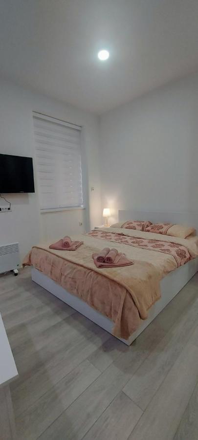 Zeleni Venac Studio & Apartment Belgrade Luaran gambar